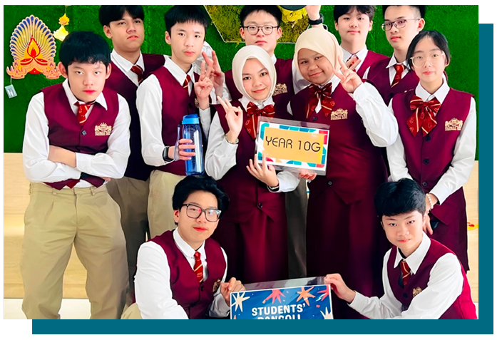 马来西亚营员合影